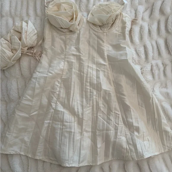 For Love And Lemons Cream Mini Dress - Picture 2 of 5